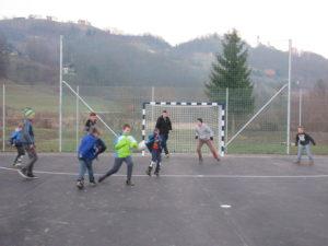 Nove športne površine na Tinskem 2